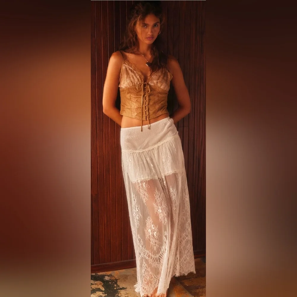 Free People See Me Now Lace Trim Cami - Picture 2 of 6